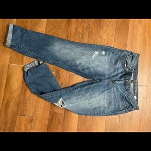 GAP sexy boyfriend fit